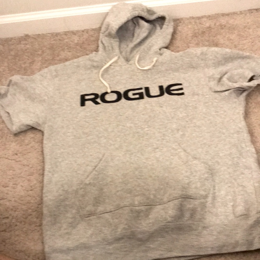 ROGUE short sleeve hoodie